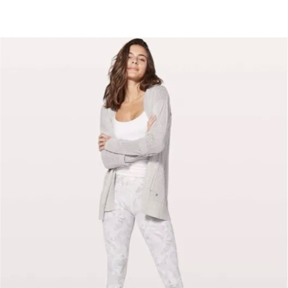 lululemon athletica Sweaters - Lululemon Still Movement Wrap Mesh Open Knit Split Back Hoodie Gray Zip Up Sz 6
